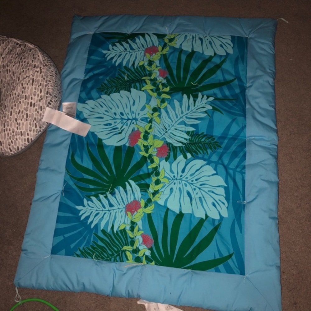 Hawaii baby blanket rare with pillow